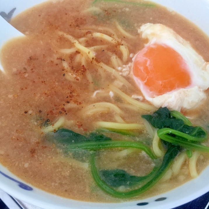 簡単！シンプル味噌ラーメン！